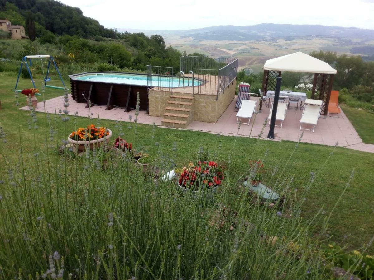 Casa Vacanze Santa Cristina Volterra Eksteriør billede