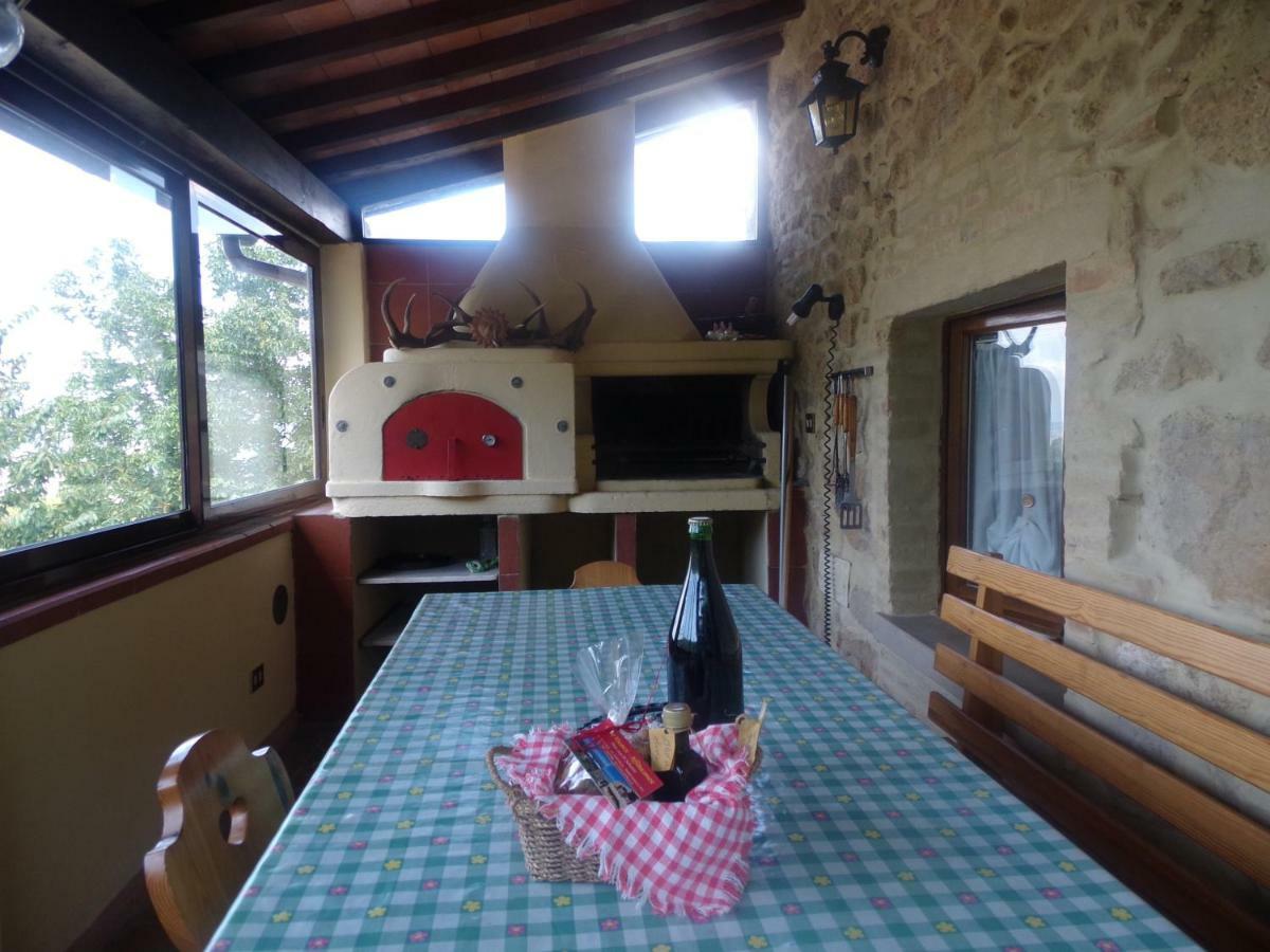 Casa Vacanze Santa Cristina Volterra Eksteriør billede