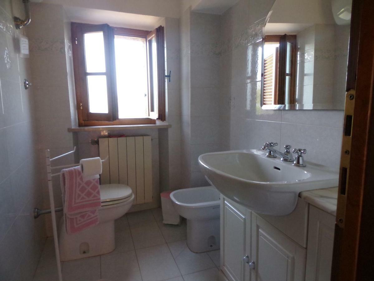 Casa Vacanze Santa Cristina Volterra Eksteriør billede